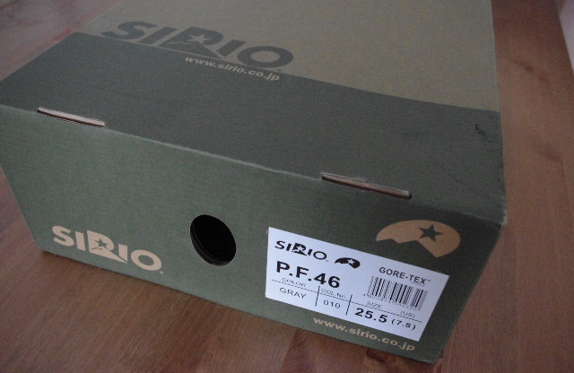 軽量登山靴　シリオ　SIRIO P.F.46 2014